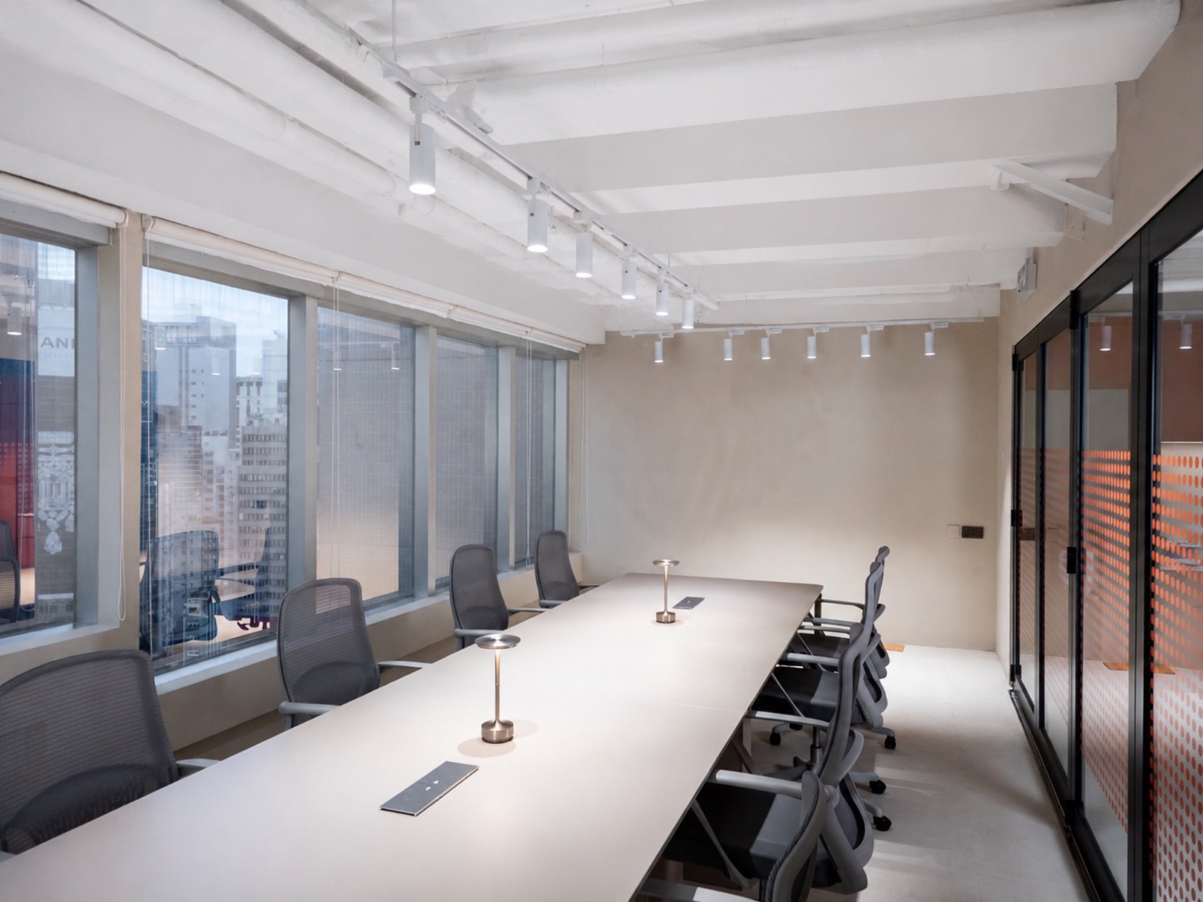 Meeting rooms at Le Bureau